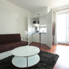 Апартаменты Apartments Bridgestreet Champs-Elysées комната для гостей фото 5