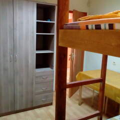 Hostel Apelsin Кровать в общем номере с двухъярусной кроватью фото 3