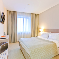 Гостиница East Gate 4* Стандартный номер с различными типами кроватей