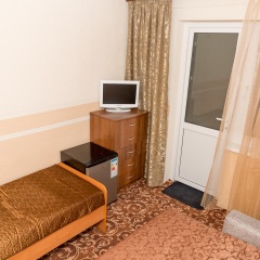 Гостиница Guest House Nika Номер с общей ванной комнатой с различными типами кроватей (общая ванная комната) фото 4