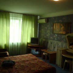 Гостиница Бриз в Щёлкино 4 отзыва об отеле, цены и фото номеров - забронировать гостиницу Бриз онлайн комната для гостей фото 4