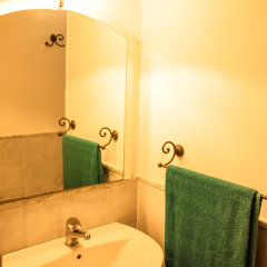 Cohen Hostel in Taormina, Italy from 105$, photos, reviews - zenhotels.com bathroom