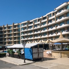 Отель Sandapart Grenada Apartments Болгария, Солнечный берег - отзывы, цены и фото номеров - забронировать отель Sandapart Grenada Apartments онлайн вид на фасад фото 2