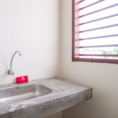Отель ZEN Rooms Chaofa East Road в номере
