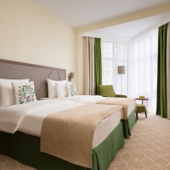 Green Resort Hotel&Spa в Кисловодске 4 отзыва об отеле, цены и фото номеров - забронировать гостиницу Green Resort Hotel&Spa онлайн Кисловодск комната для гостей фото 2