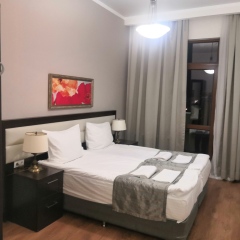 Гостиница Krasnaya Polyana Apartments в Красной Поляне 2 отзыва об отеле, цены и фото номеров - забронировать гостиницу Krasnaya Polyana Apartments онлайн Красная Поляна комната для гостей фото 3