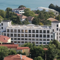 White Rock Castle Suite Hotel пляж фото 2