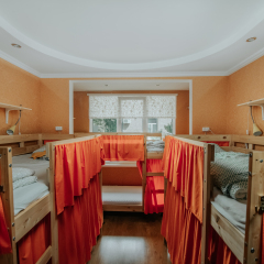 Hostel Inzhir Кровать в мужском общем номере с двухъярусной кроватью фото 5