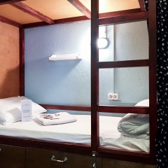 Хостел NW Hostel (North-West Hostel) Кровать в общем номере с двухъярусными кроватями фото 2