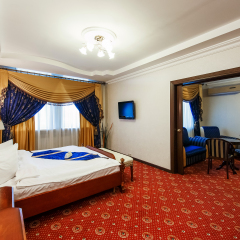 Гостиница Moscow Holiday 4* Люксы с различными типами кроватей фото 3