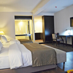 Quentin Boutique Hotel 4* Люкс с различными типами кроватей фото 3