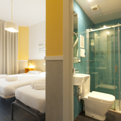 Ramblas by Pillow Hostel - Adults only Стандартный номер с различными типами кроватей фото 8