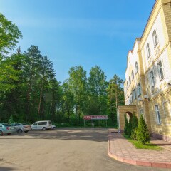 Парк-отель Аристократ Кострома в Костроме - забронировать гостиницу Парк-отель Аристократ Кострома, цены и фото номеров парковка