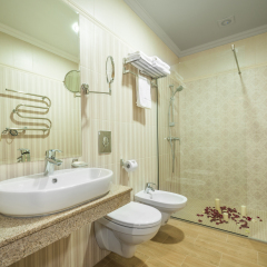Гостиница Lermont 3* Семейная студия с двуспальной кроватью фото 7
