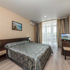 Гостиница Гранд Круиз в Анапе 1 отзыв об отеле, цены и фото номеров - забронировать гостиницу Гранд Круиз онлайн Анапа комната для гостей