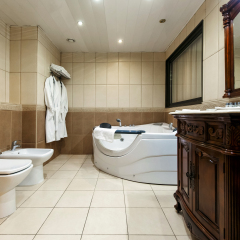 Гостиница Moscow Holiday 4* Люксы с различными типами кроватей фото 6