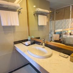 La Casa Hanoi Hotel 4* Номер Делюкс с различными типами кроватей фото 22