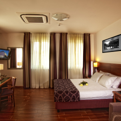 Hotel Galileo Prague 4* Улучшенный номер с различными типами кроватей фото 2