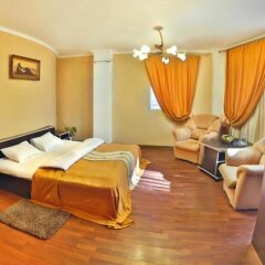 Оазис в Самаре 7 отзывов об отеле, цены и фото номеров - забронировать гостиницу Оазис онлайн Самара комната для гостей фото 2
