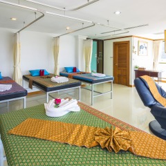 Отель Azhotel Patong спа