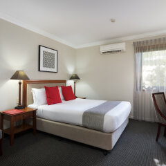 Ramada by Wyndham Brisbane Windsor Hotel in Brisbane, Australia from 161$, photos, reviews - zenhotels.com guestroom photo 2