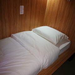 Хостел V&M sleepbox Кровать в общем номере с двухъярусными кроватями фото 5