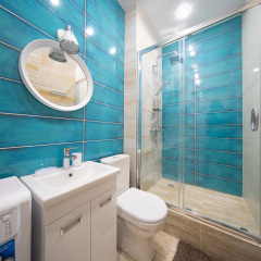 Гостиница More Apartments на Цветочной 30-1 в Сочи отзывы, цены и фото номеров - забронировать гостиницу More Apartments на Цветочной 30-1 онлайн ванная фото 2