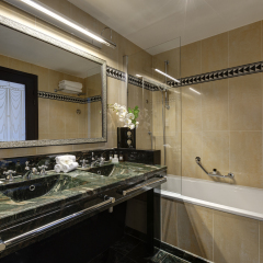 L'Hotel du Collectionneur Arc de Triomphe 5* Номер Делюкс разные типы кроватей фото 8
