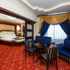 Гостиница Moscow Holiday 4* Люксы с различными типами кроватей фото 4