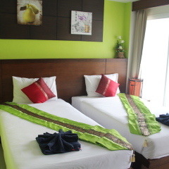 Green Harbor Patong Hotel 2* Стандартный номер фото 41
