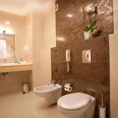 Гостиница Введенский 4* Люкс с разными типами кроватей фото 6