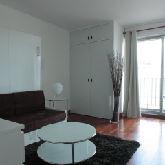 Апартаменты Apartments Bridgestreet Champs-Elysées комната для гостей фото 2