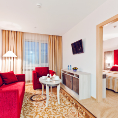 Гостиница East Gate 4* Номер Делюкс с различными типами кроватей фото 4