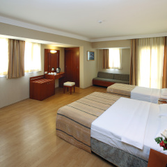 Julian Club Hotel 4* Стандартный номер с различными типами кроватей фото 3