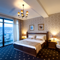 Laerton Hotel Tbilisi 4* Улучшенный номер с двуспальной кроватью фото 4