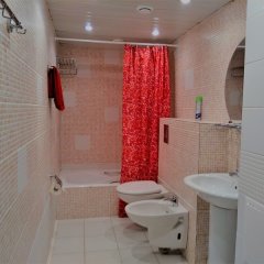Гостиница Мини-Отель Старт в Тюмени отзывы, цены и фото номеров - забронировать гостиницу Мини-Отель Старт онлайн Тюмень ванная