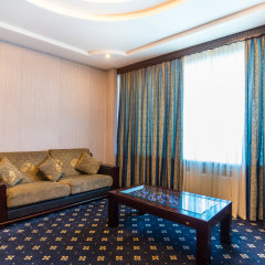 Гостиница Royal Palace Казахстан, Алматы - отзывы, цены и фото номеров - забронировать гостиницу Royal Palace онлайн комната для гостей фото 2