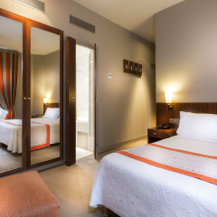 Odéon Hotel 3* Улучшенный номер с различными типами кроватей фото 4