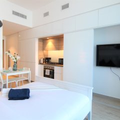 Modern Studio with Amazing Views from Balcony in Dubai, United Arab Emirates from 72$, photos, reviews - zenhotels.com bathroom