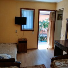 Гостиница Anna Guest House Стандартный номер с разными типами кроватей фото 17