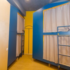Хостел Inwood Кровать в общем номере с двухъярусной кроватью