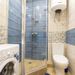 Гостиница More Apartments на Станиславского 1А-2 в Сочи отзывы, цены и фото номеров - забронировать гостиницу More Apartments на Станиславского 1А-2 онлайн ванная