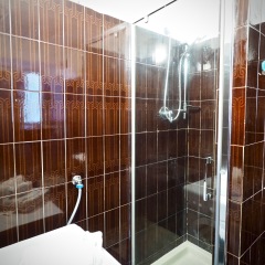 Отель Гостевой Дом Studio Rosso San Luca Aria Cond Zona Acquario Италия, Генуя - отзывы, цены и фото номеров - забронировать отель Гостевой Дом Studio Rosso San Luca Aria Cond Zona Acquario онлайн ванная