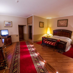 Complex Dostar-Alem Guest House in Karaganda, Kazakhstan from 64$, photos, reviews - zenhotels.com guestroom photo 3