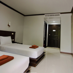 Отель Patong Pearl Resortel комната для гостей фото 10