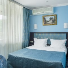 Moskva Hotel in Simferopol, Russia from 35$, photos, reviews - zenhotels.com guestroom