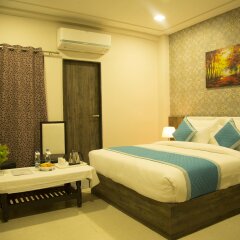 Elegance Villa by sky stays Hotel in Dabok, India from 59$, photos, reviews - zenhotels.com guestroom photo 2