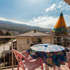 Udivitelnaya Kvartira Apartments in Ohrid, Macedonia from 53$, photos, reviews - zenhotels.com balcony