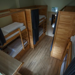 Хостел DREAM Hostel Warsaw Кровать в общем номере с двухъярусной кроватью