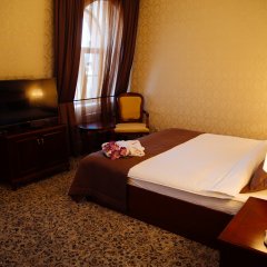 Астраханская в Астрахани 2 отзыва об отеле, цены и фото номеров - забронировать гостиницу Астраханская онлайн Астрахань комната для гостей